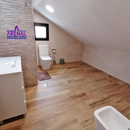 A Ponte Holiday home Pobra Do Caraminal